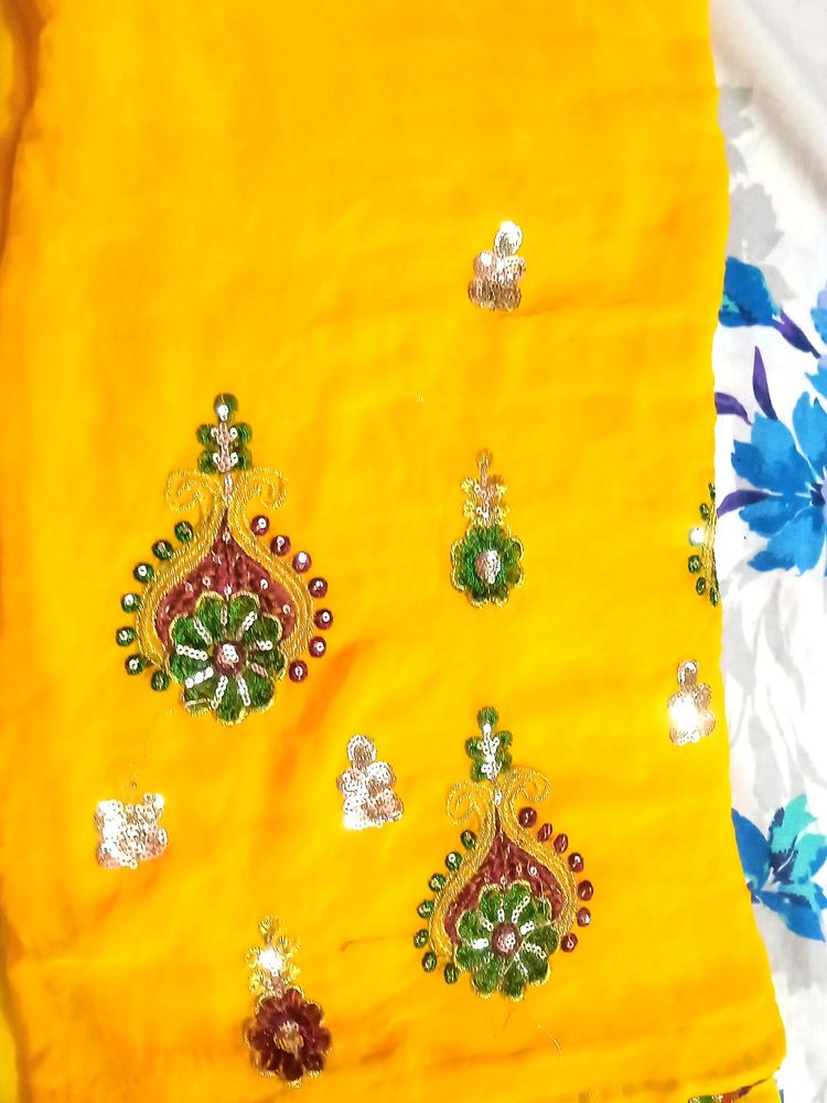 Free Festival Saree