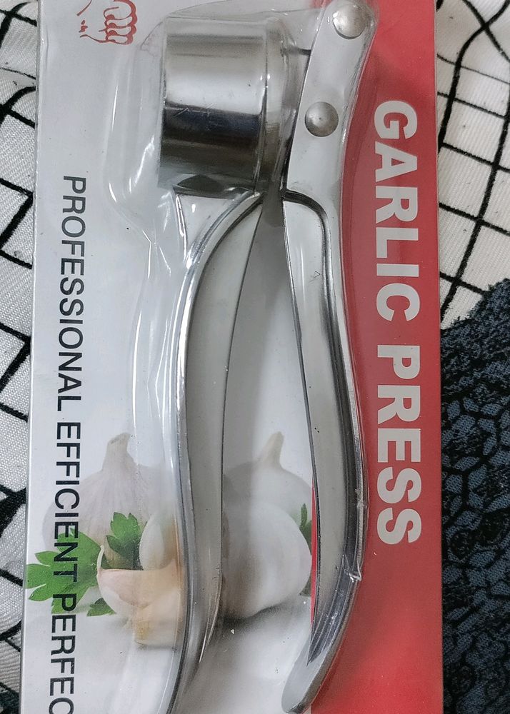 New Garlic Crusher / Presser Made In Ch