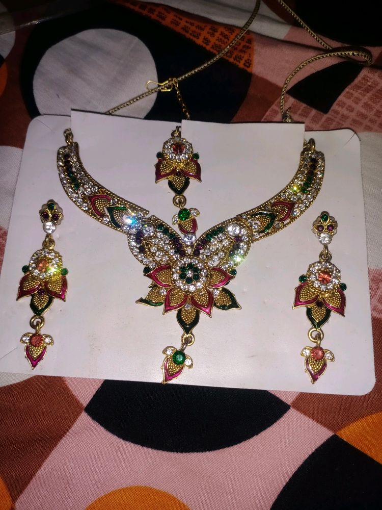 Multicolored Diamond Jewellery Set