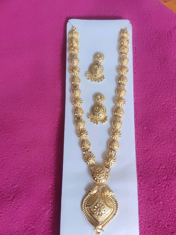 Long Necklace With Earrings