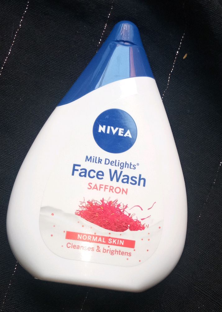 Nivea Milk Delights Face Wash SAFFRON