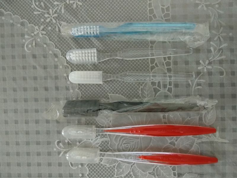 Attractive Brand-new Toothbrushes