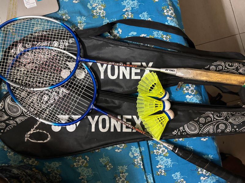 YONEX ZR 100 Light Aluminium Badminton Racquets