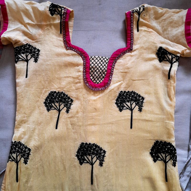 Back Zip Yellow Kurti