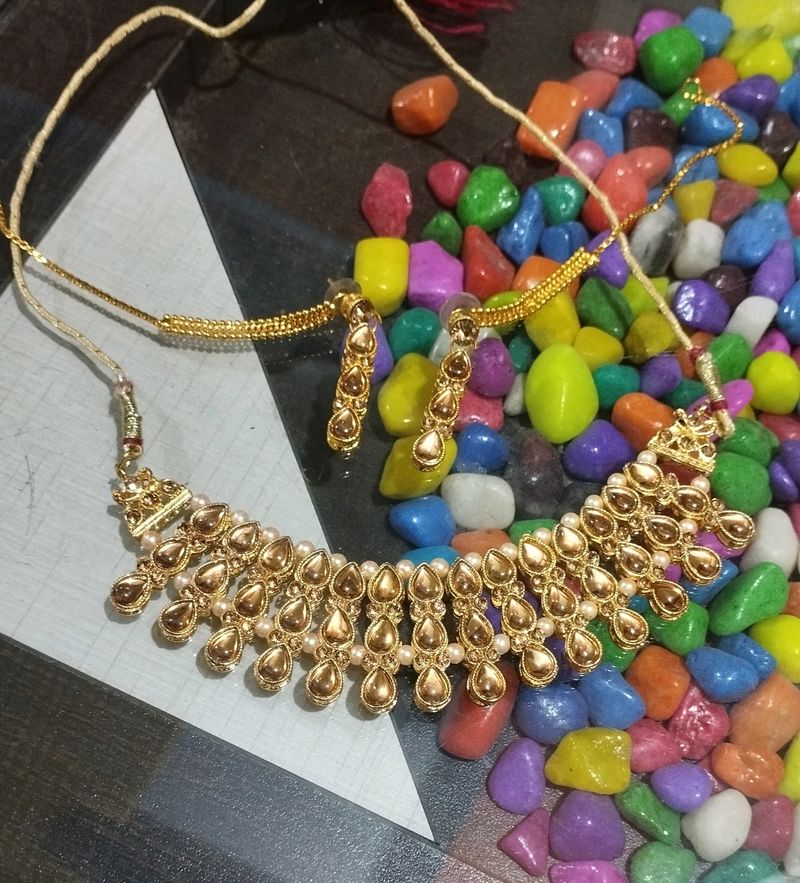 Golden necklace Set