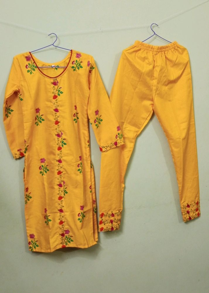 New/Unused Beautiful Embroiderd Kurta Pant