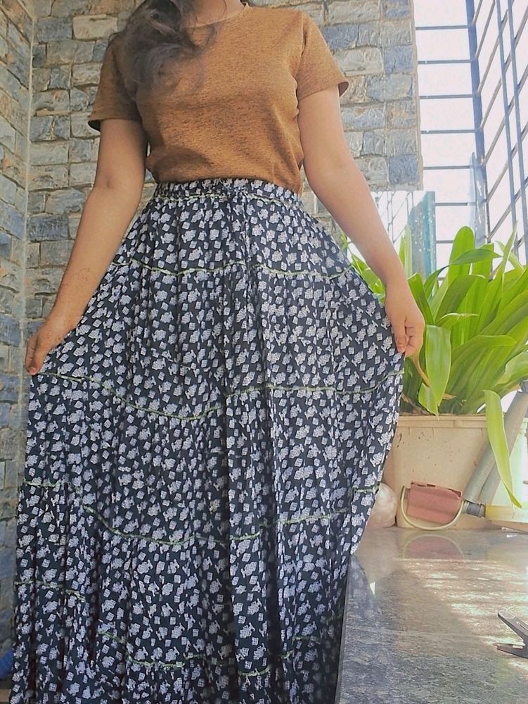 Long Skirt