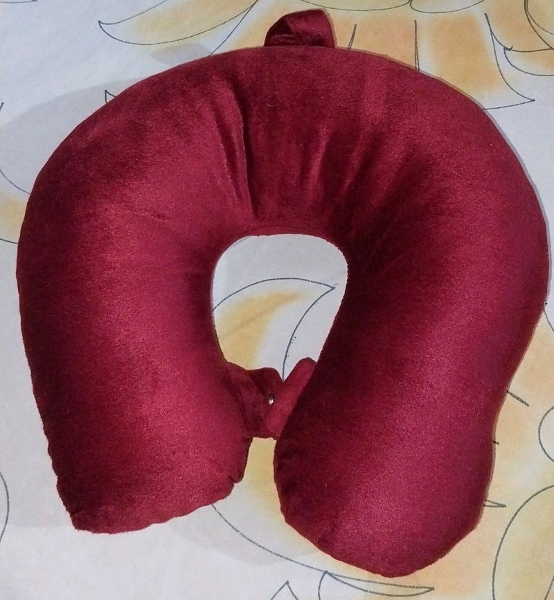 Soft Fibre Filled Neck Pillow for Car