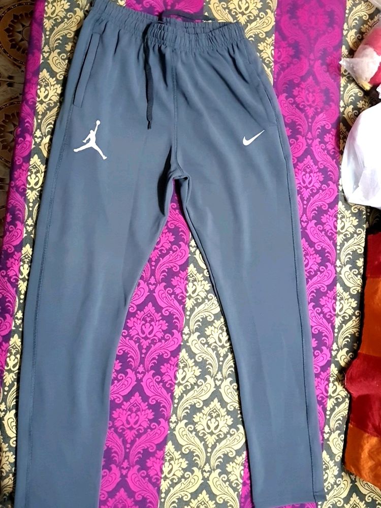 Nike Gym Lower For Boys 32 Waist | 100% Comfort