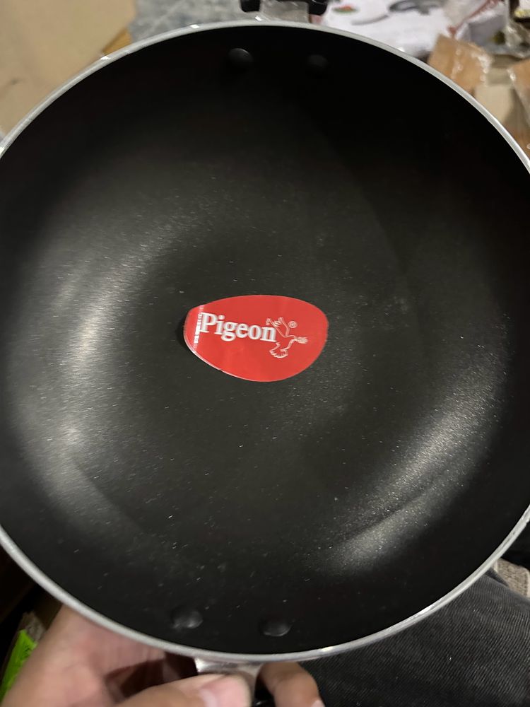 Peigon Kadhai Unused With Handle Non Stick