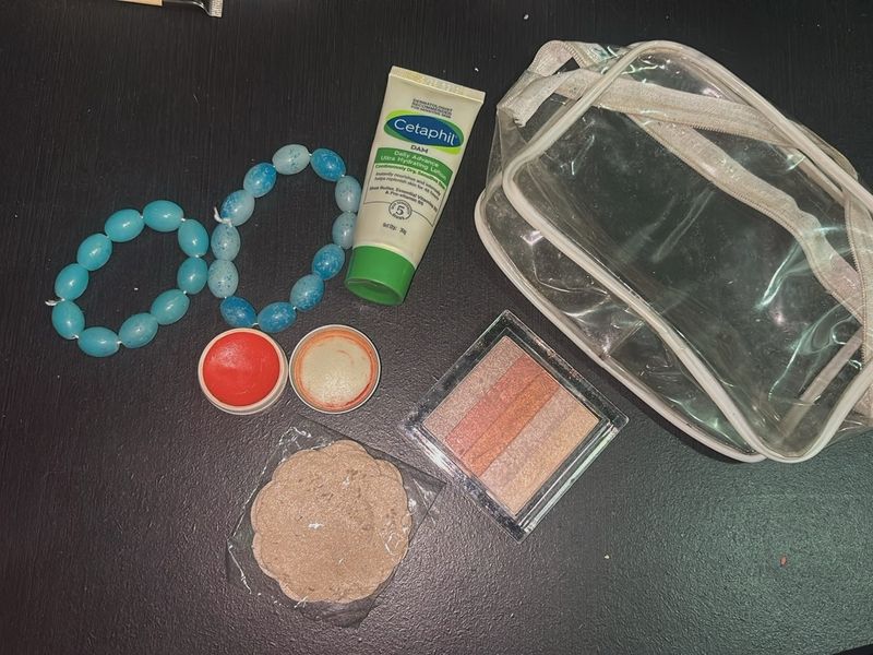 Skincare Makeup Kit With Pouch