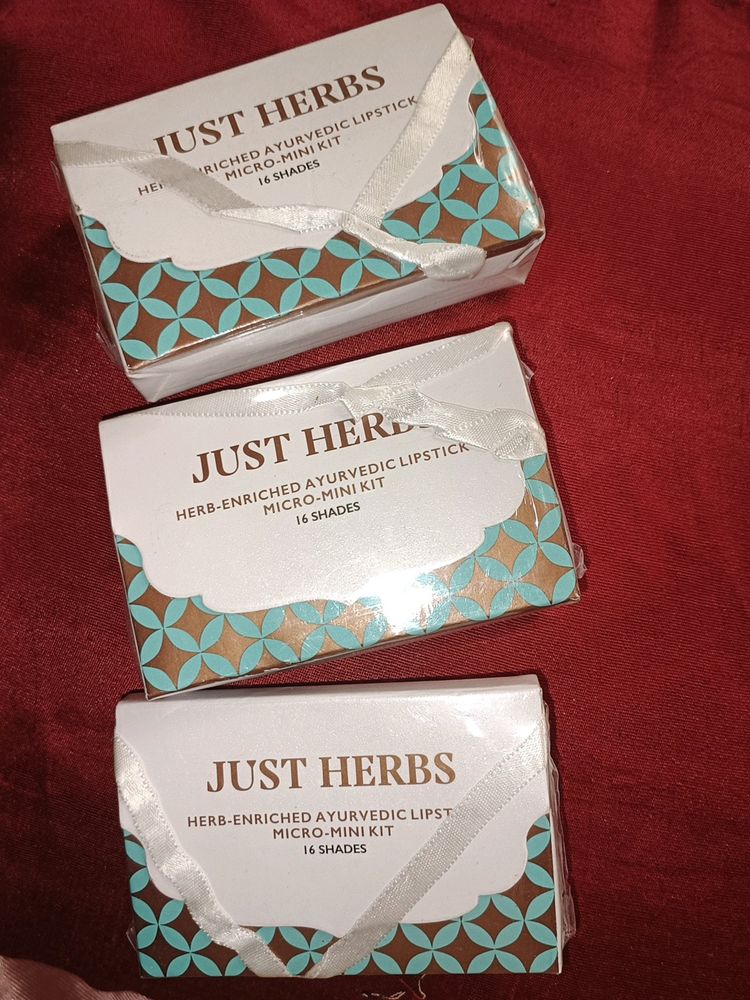 Just Herbs Lipstick Kit