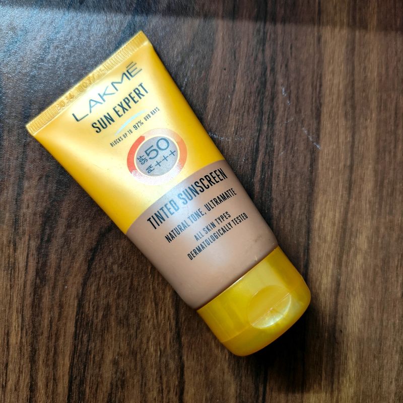 Lakme Sun Expert Tinted Sunscreen | SPF 50+