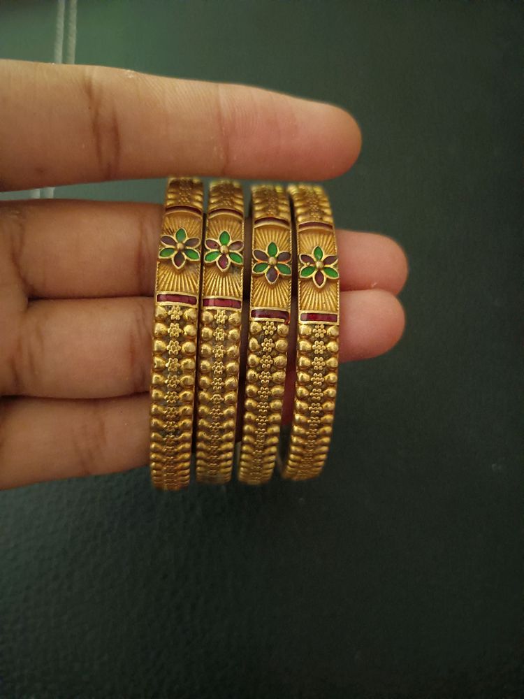 Combo ❕❕❕ rajwari bangles ✨