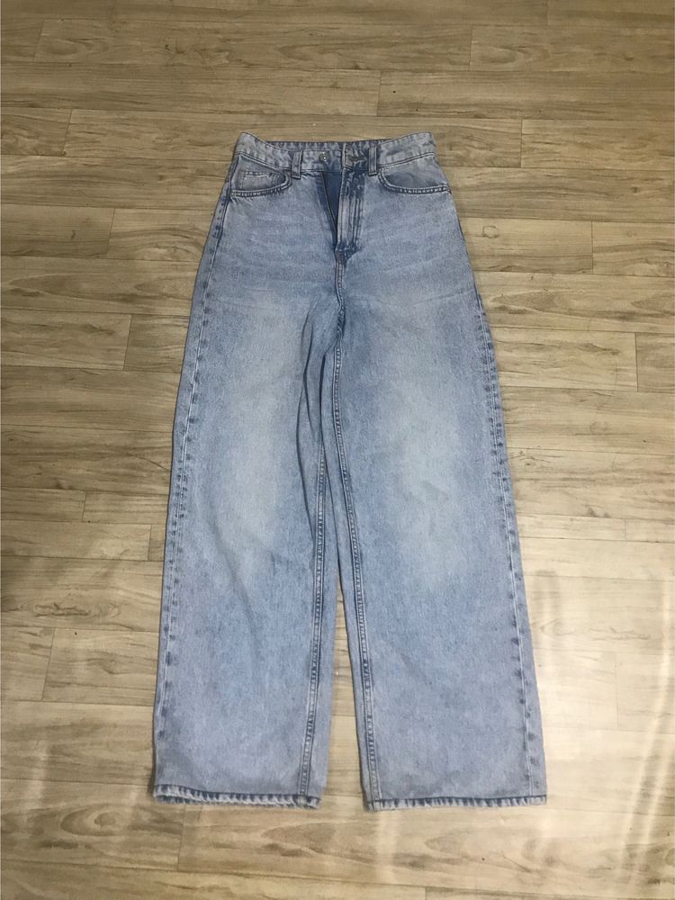 H&M Wide Leg Jeans