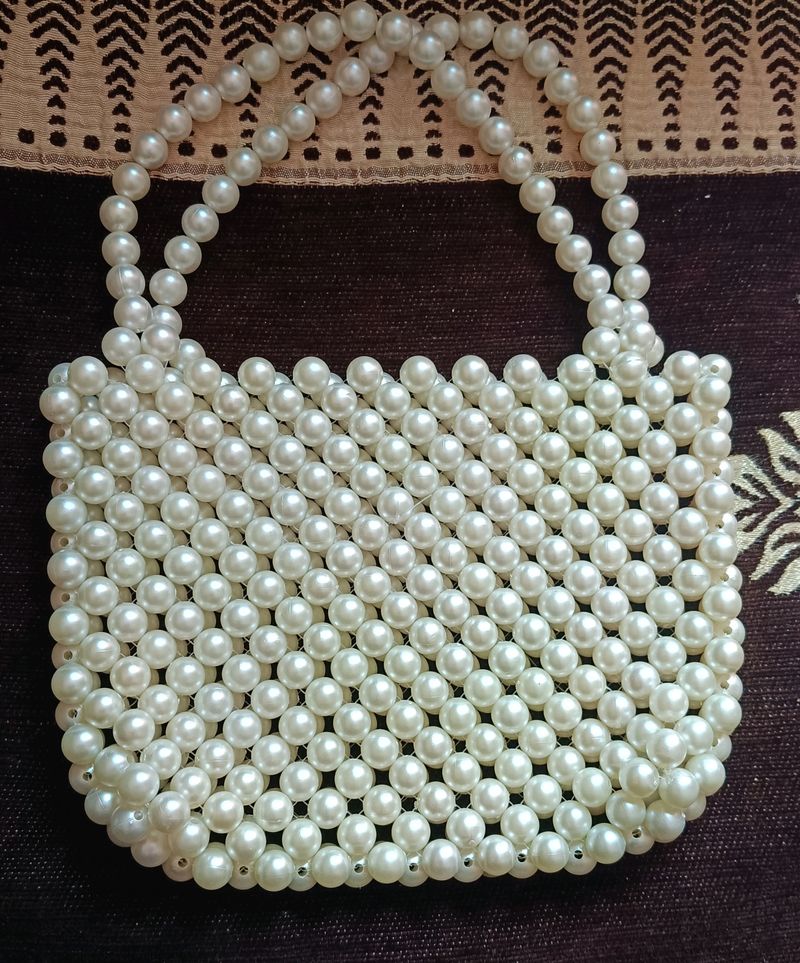 Pearl Handbag 👜