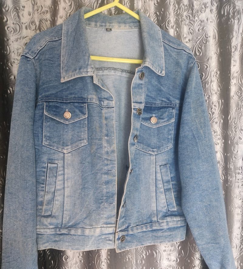 Blue Denim Jacket 🧥