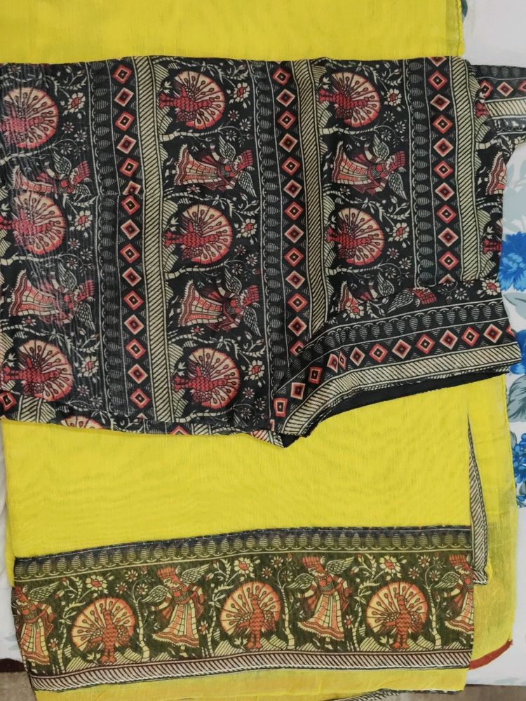 Plain Saree With Printed Border Sari