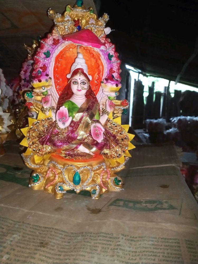 A small idol of Maa Lakshmi