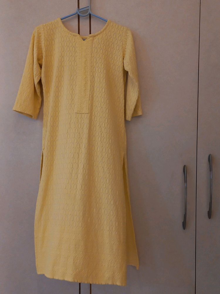 Butter Yellow 🧈 Chikankari Kurti🌻