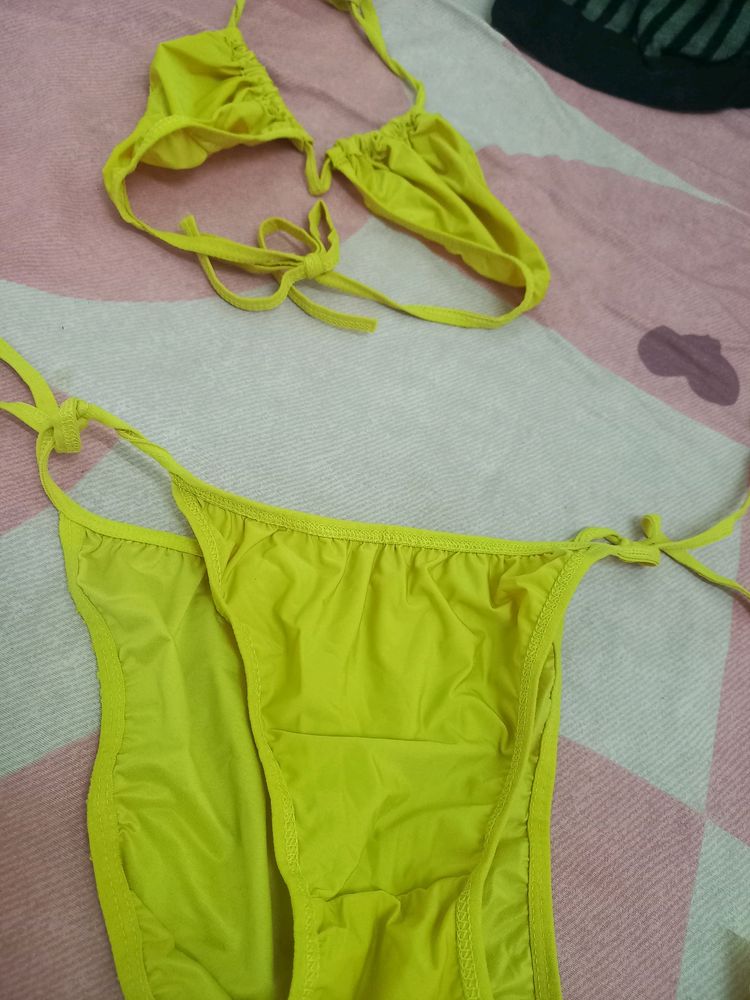 Lingerie Set With Sarong (Myntra)