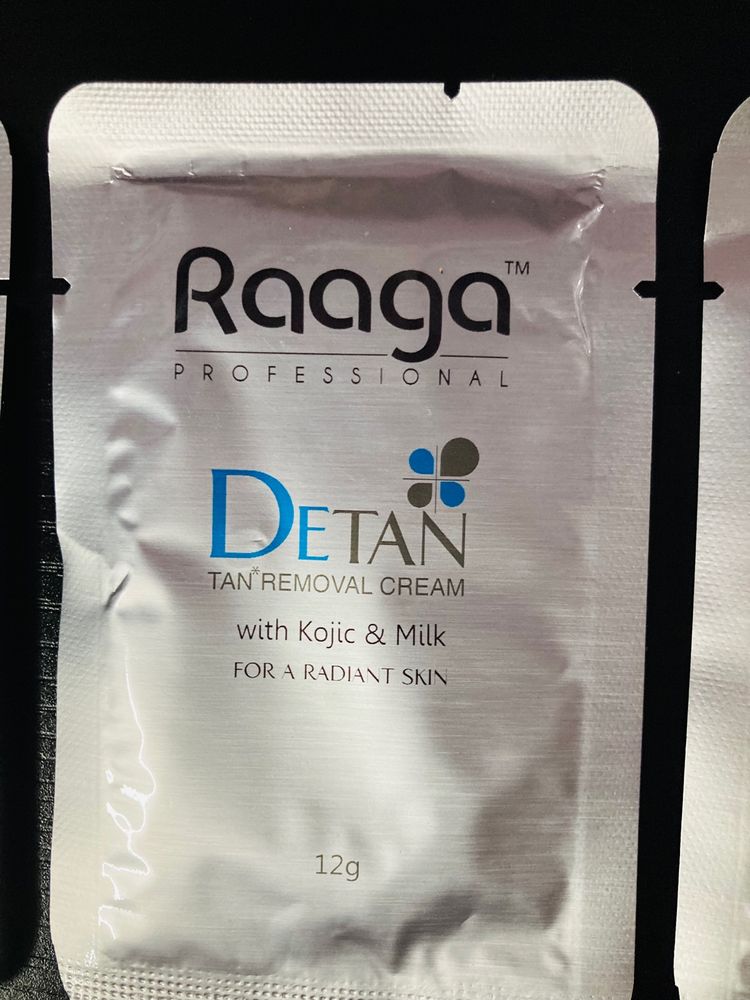 Raaga Professional De-Tan 4 Packs