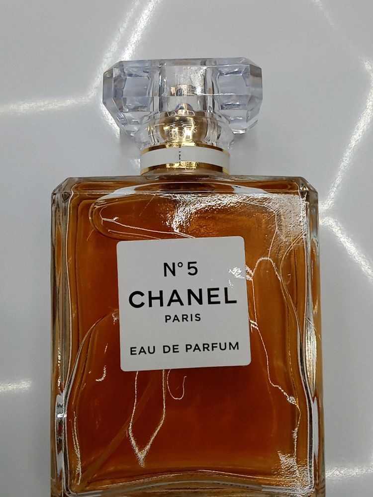 EAU DE PERFUME