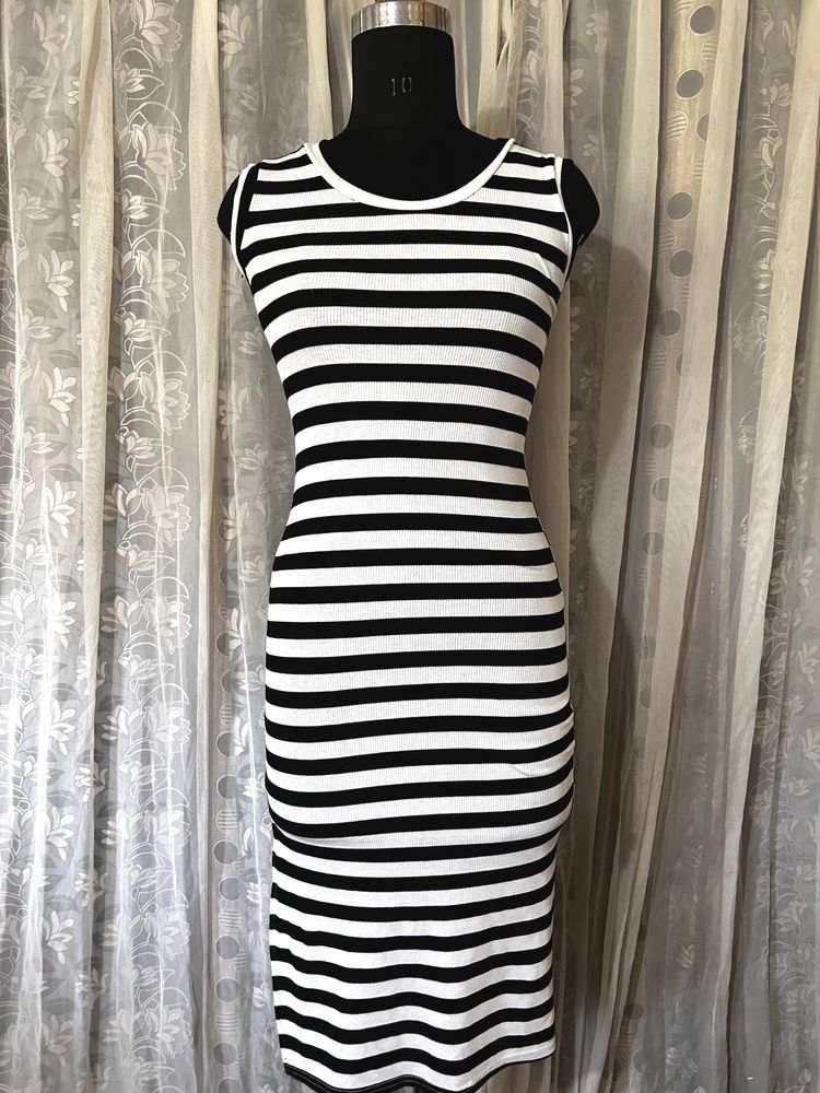 Black And White Stripe Bodycon Dress