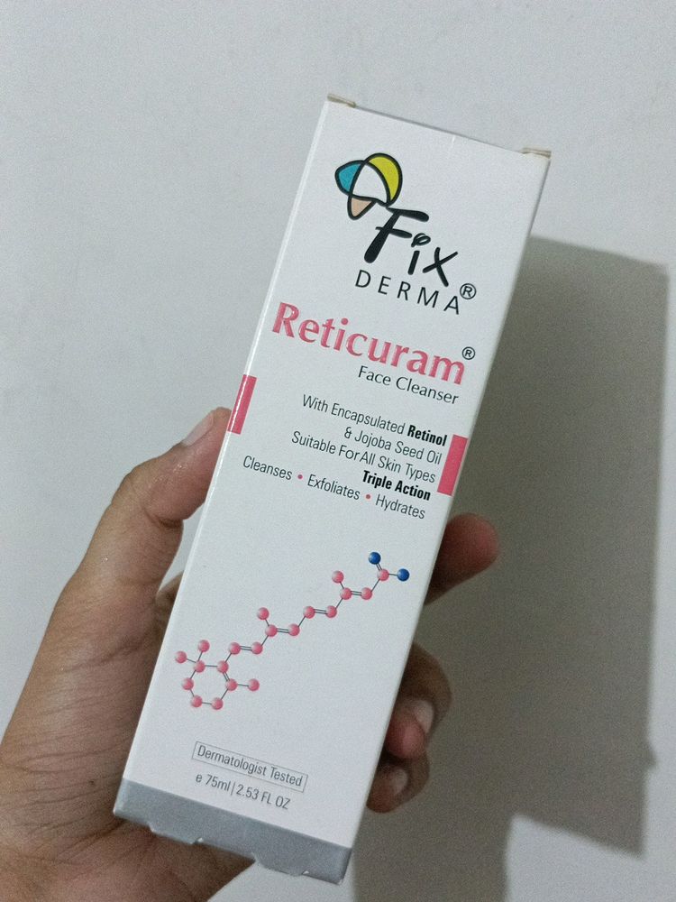 Fix derma Reticuram Face Cleanser