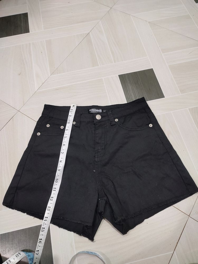 Women Shorts Waist 28-30