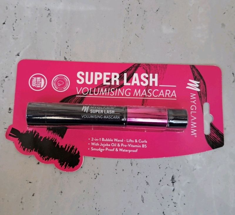 Myglamm Super Lash Volumizing Mascara