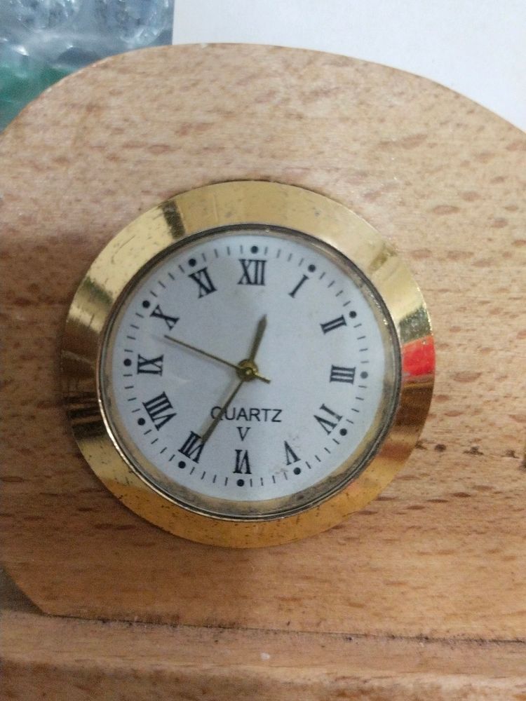 Wooden Pen Paper Stand With Watch