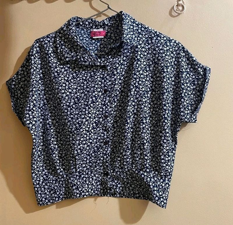 Floral Print Crop Shirt For Women 💖