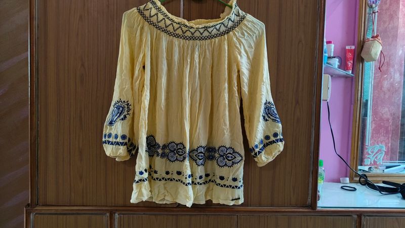 Yellow tunic top