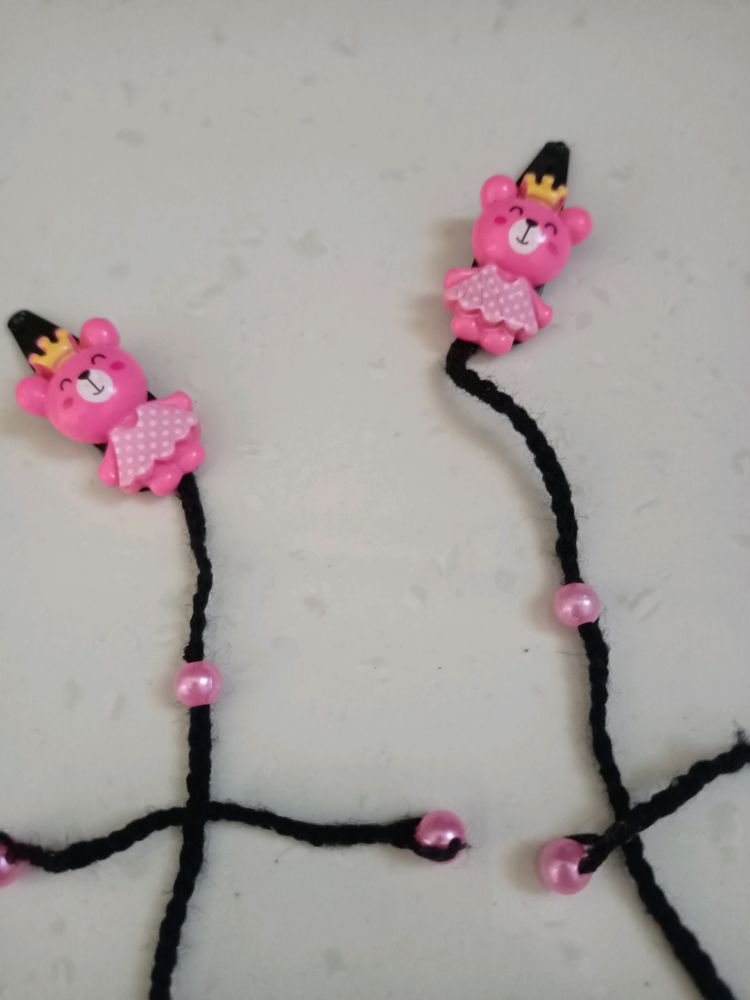 2 Cute Hair Accessories