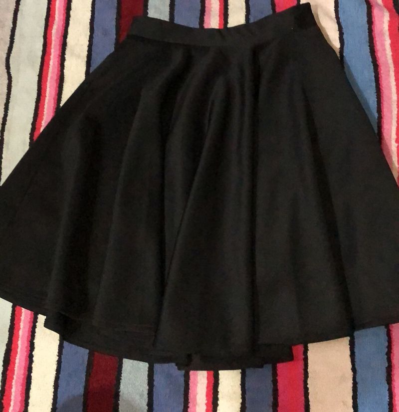 Black Flaired Mini Skirt 🖤✅