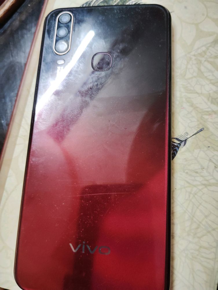 Vivo Y12