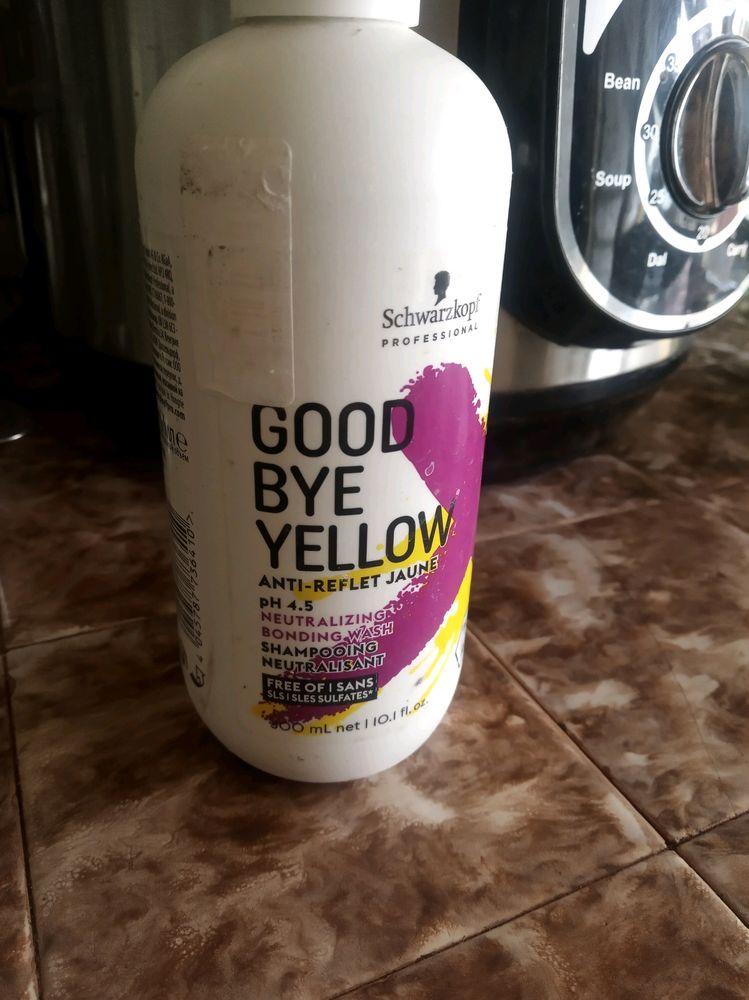 Goodbye Yellow [Blue Shampoo]