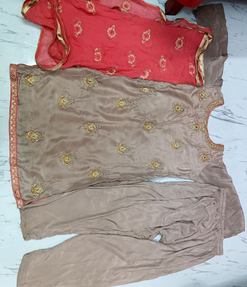 New Condition Suit Set Khakhi Colour