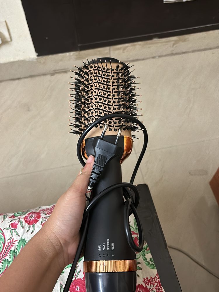 Sanfe Hair Straightner Hot Brush