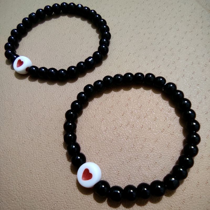 Bracelet With Black Pearl