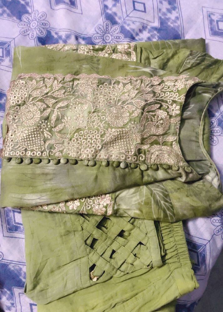 Embroidered Designer Kurta Set