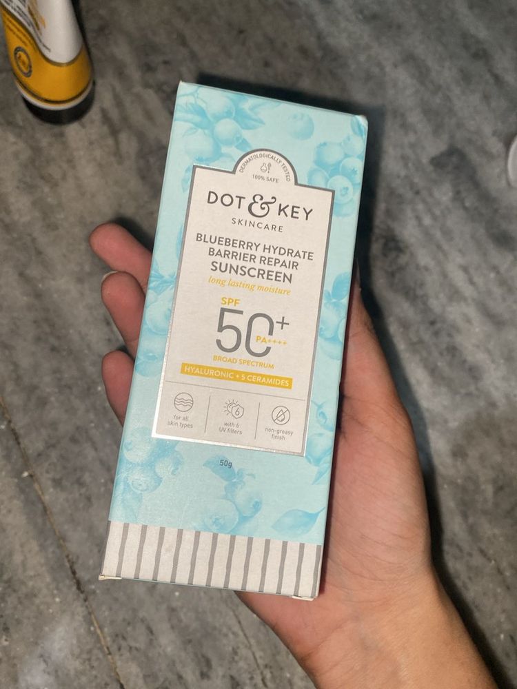 Dot And Key Blueberry Sunscreen