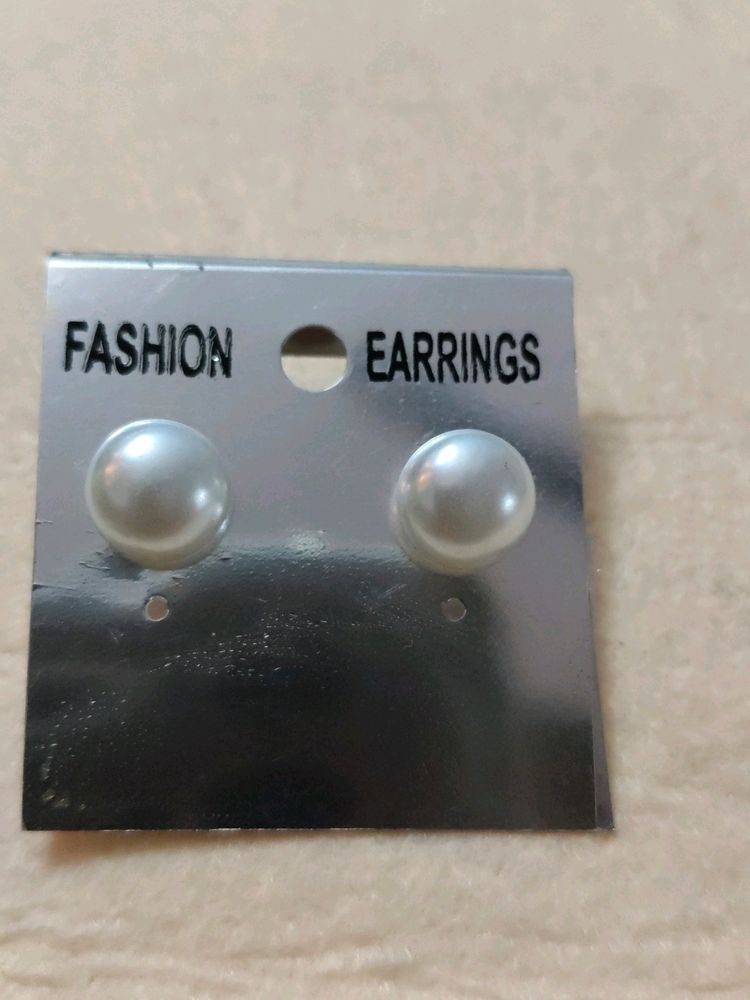 White Pearl Earrings