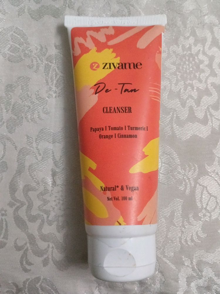 De-Tan Cleanser Zivame