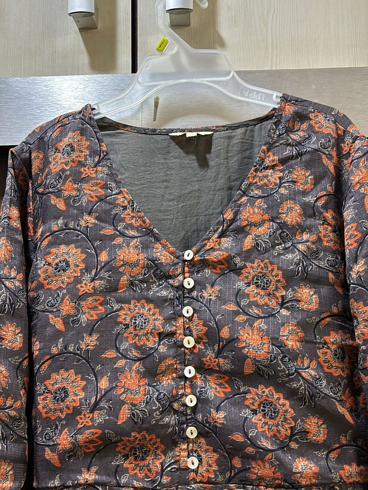 Svrnaa Branded Kurti