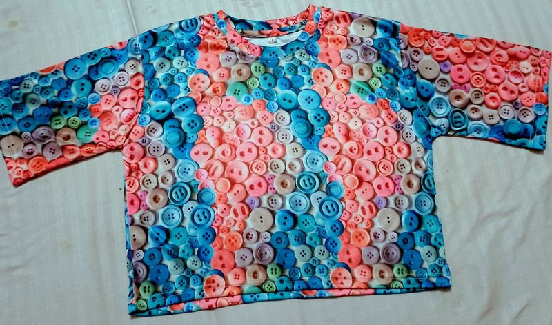 New Buttons Print Baggy T Shirt