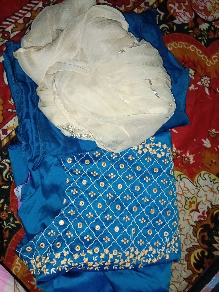 Pant Suit With Dupatta