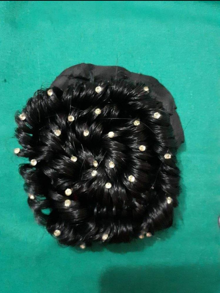 artificial hair bun