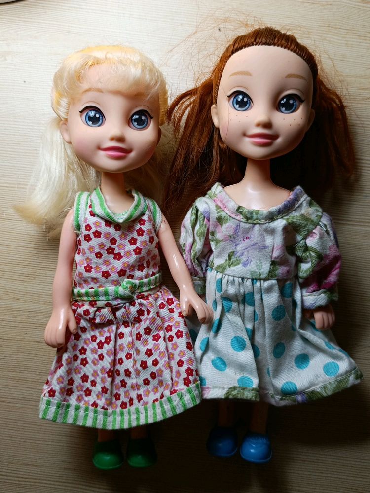 Two Chinese Cute Doll